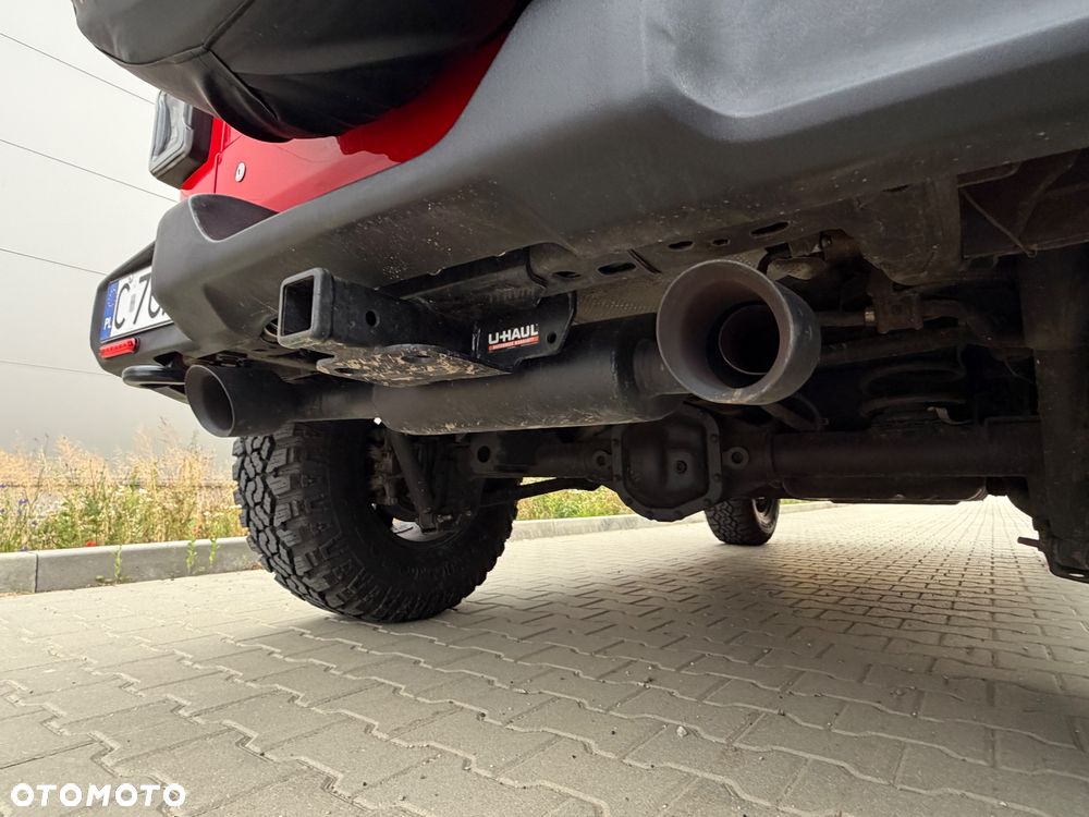 Jeep Wrangler - 37