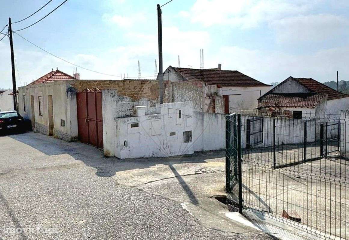 Moradia T3 para venda - Grande imagem: 2/22