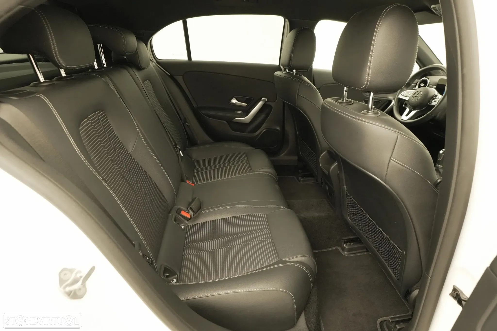 Mercedes-Benz A 180 d Progressive - 23