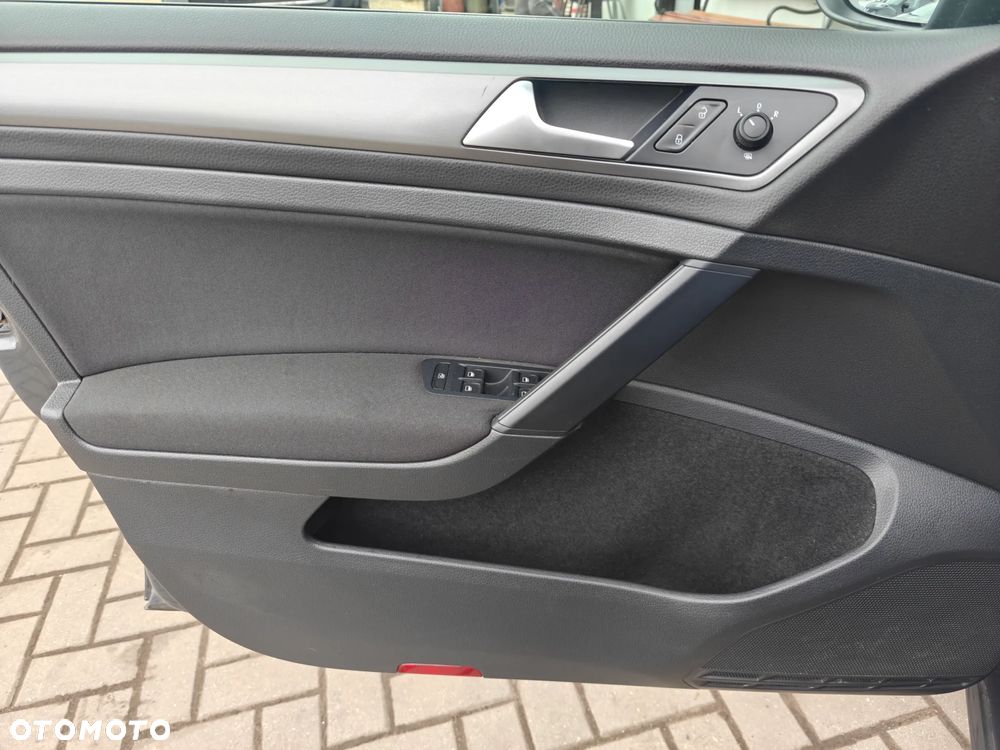 Volkswagen Golf 1.2 TSI BlueMotion Technology Comfortline - 10