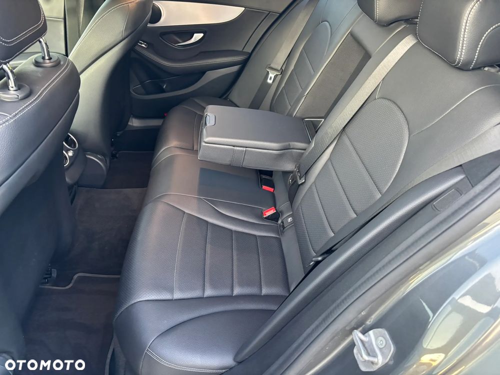 Mercedes-Benz Klasa C 220 d T 9G-TRONIC Avantgarde - 9