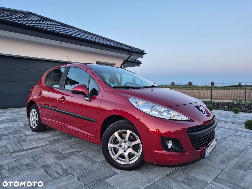 Peugeot 207 95 VTi Urban Style - 10