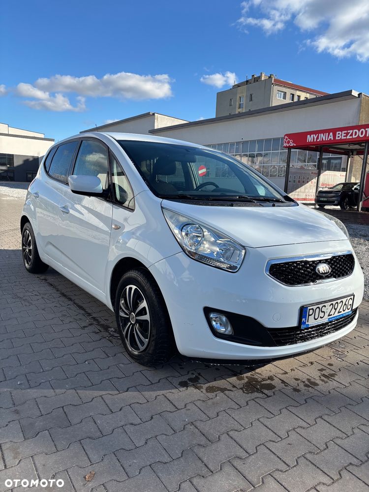 Kia Venga - 3