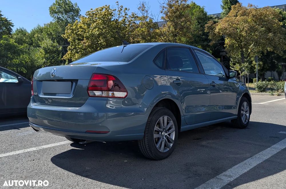 Volkswagen Polo - 9