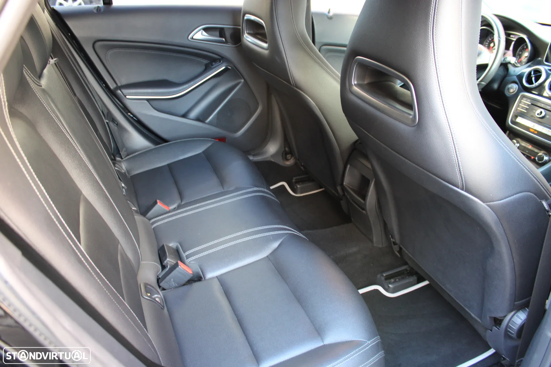 Mercedes-Benz CLA 200 d Shooting Brake Aut. - 21