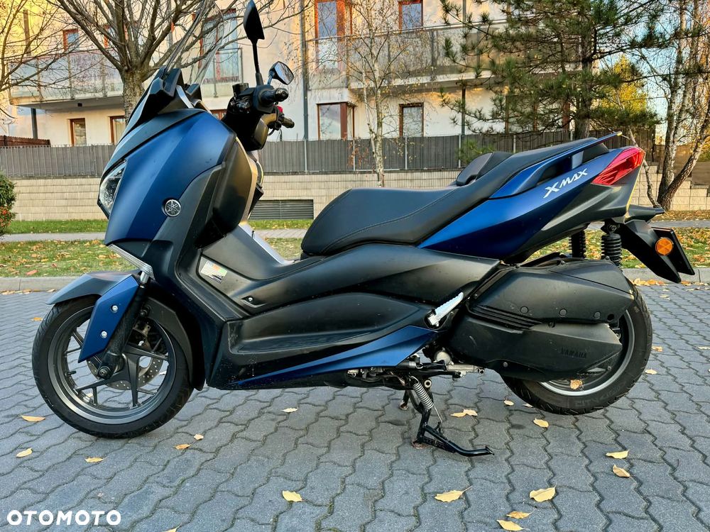 Yamaha X-max - 1