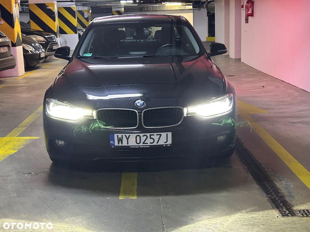 BMW Seria 3 316d - 1