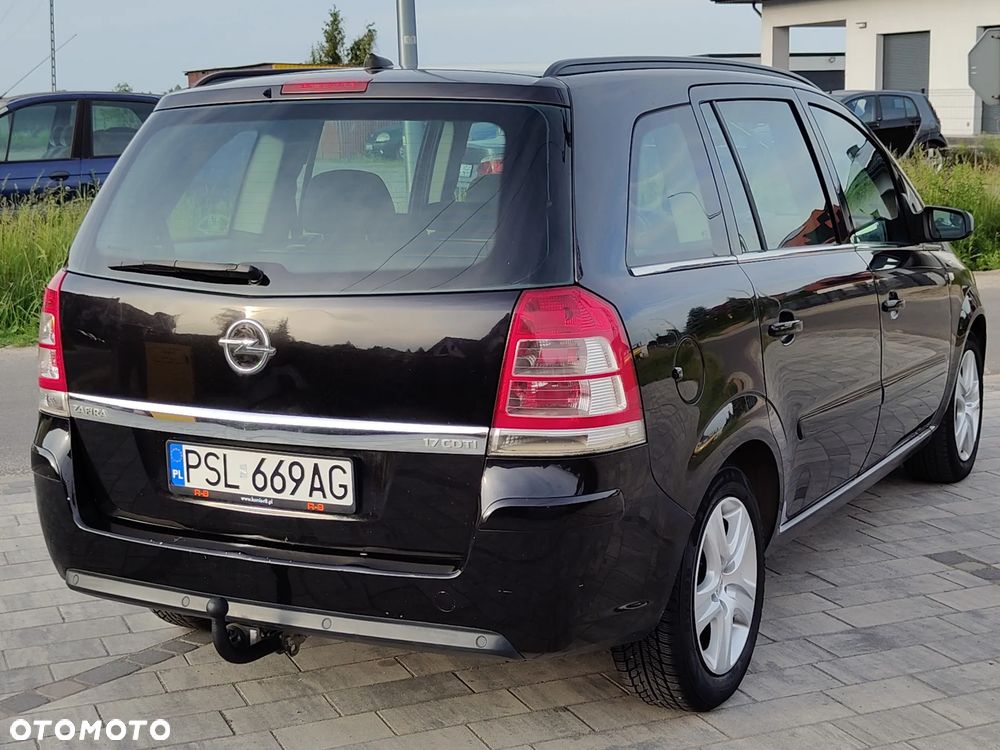 Opel Zafira - 12