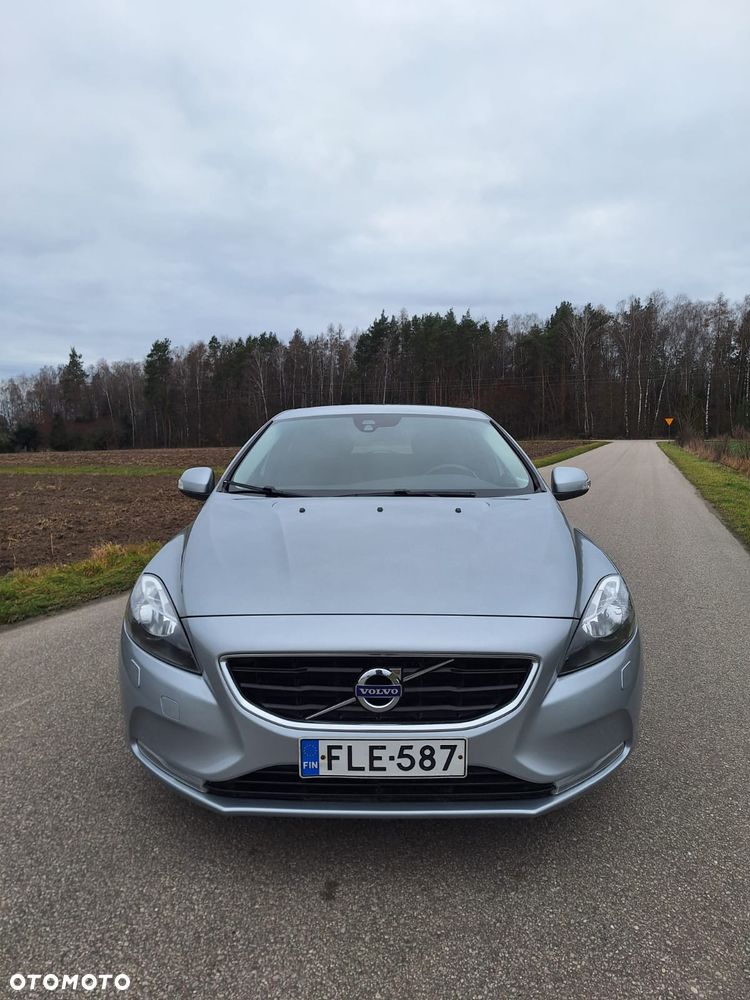 Volvo V40 D2 - 2