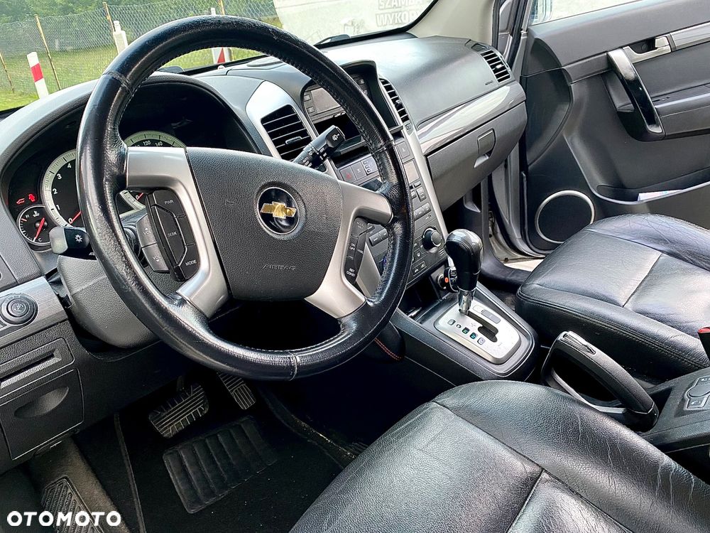 Chevrolet Captiva 2.0 d LT medium - 5