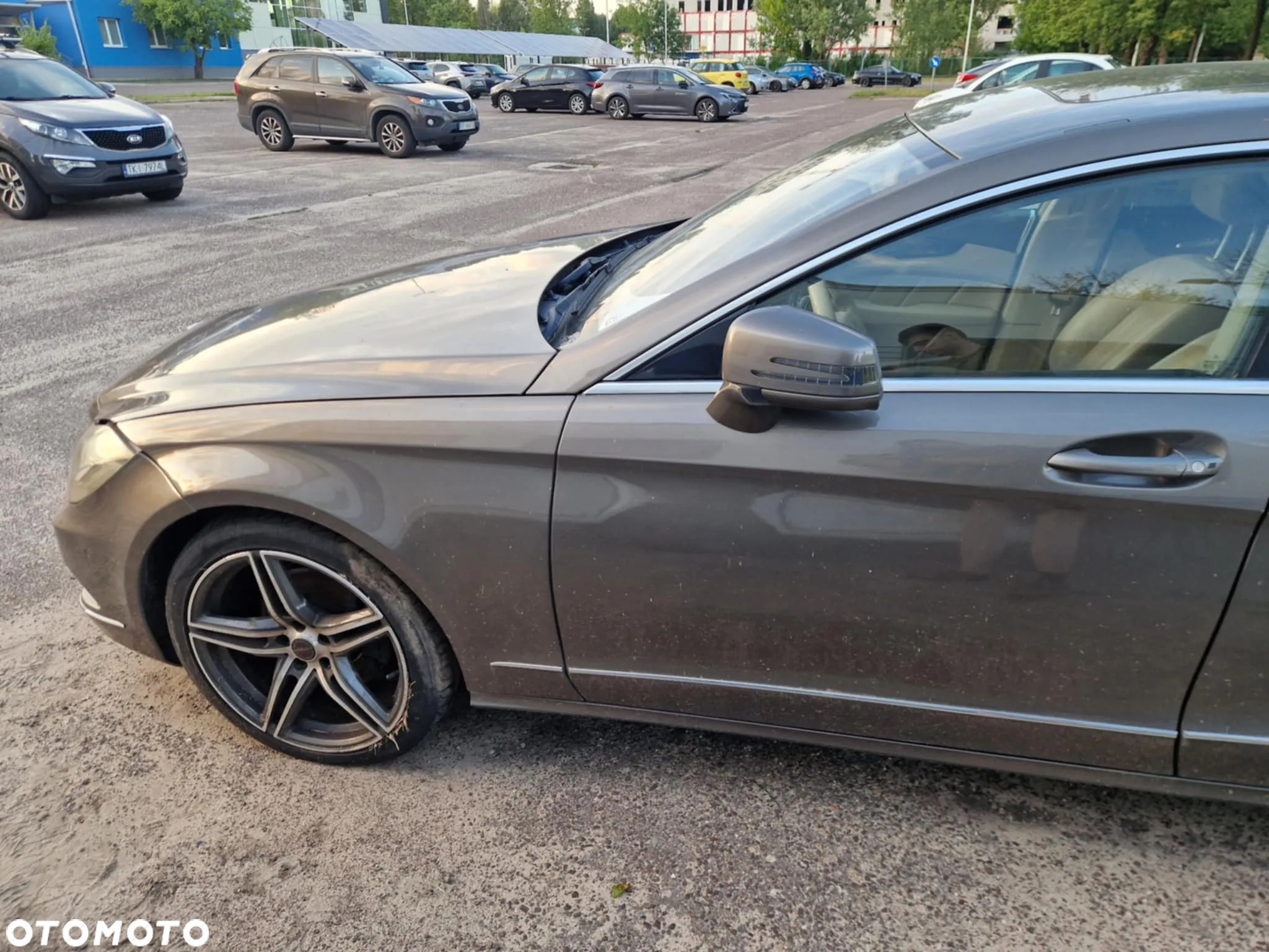 Mercedes-Benz CLS 350 BlueEffICIENCY - 9