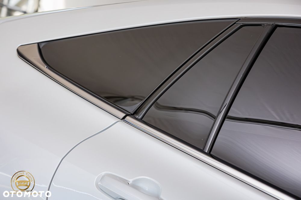 Toyota Mirai Prestige - 8