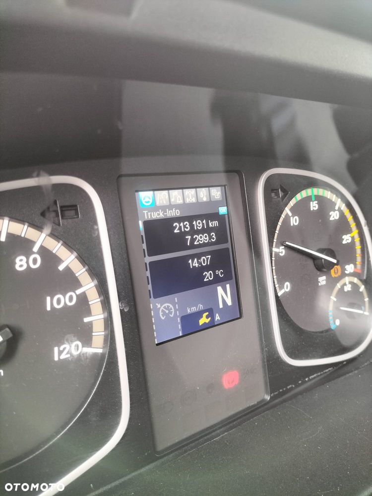 Mercedes-Benz ATEGO 1024 do zabudowy, 6 osobowy - 9