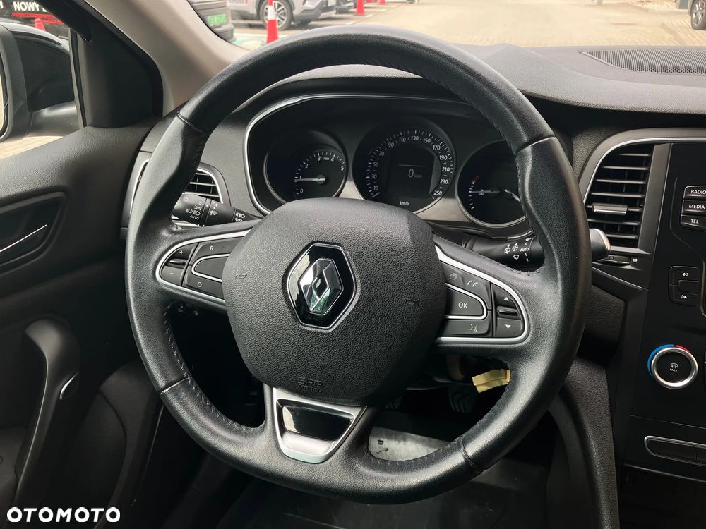 Renault Megane 1.2 Energy TCe Life - 19