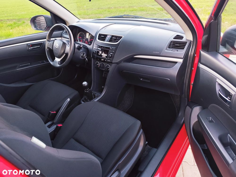 Suzuki Swift 1.2 X-ITE - 12