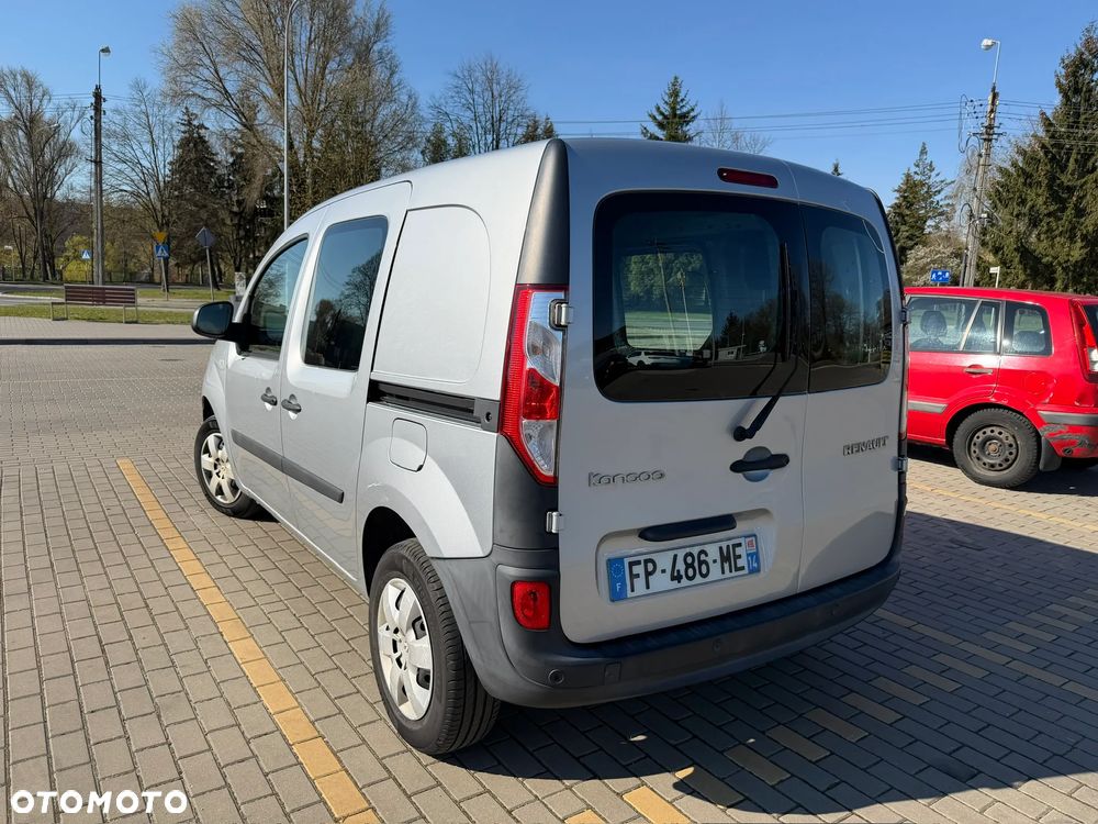 Renault KANGOO - 4