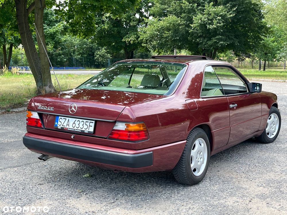 Mercedes-Benz W124 (1984-1993) - 20
