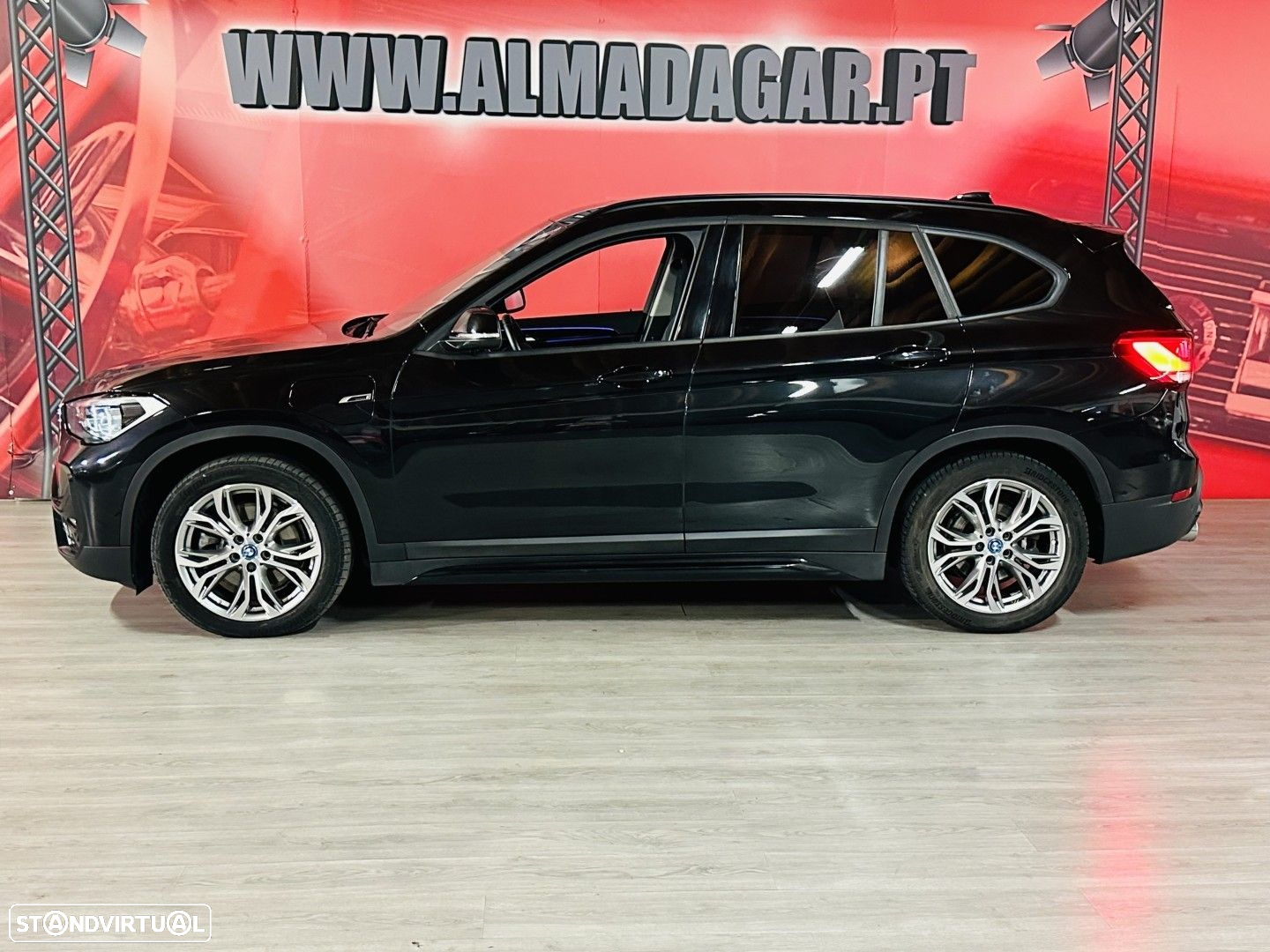 BMW X1 25 e xDrive Line Sport - 2