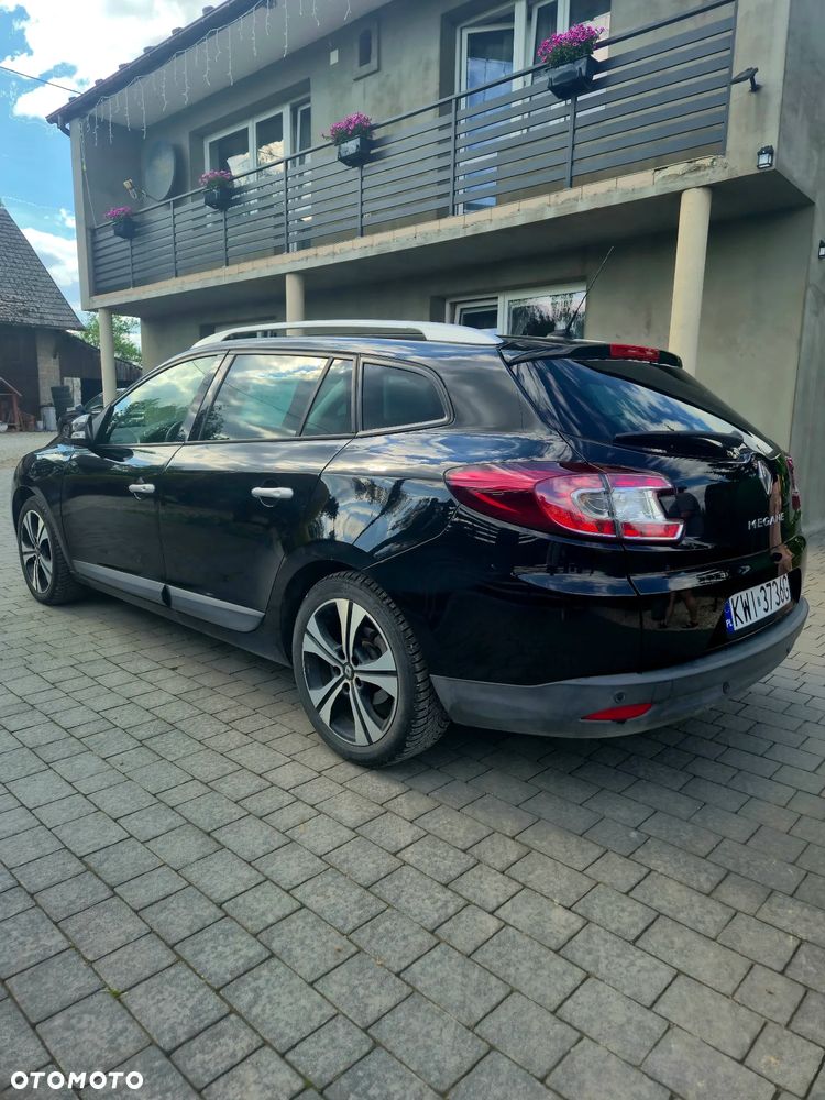 Renault Megane TCe 130 Bose Edition - 6