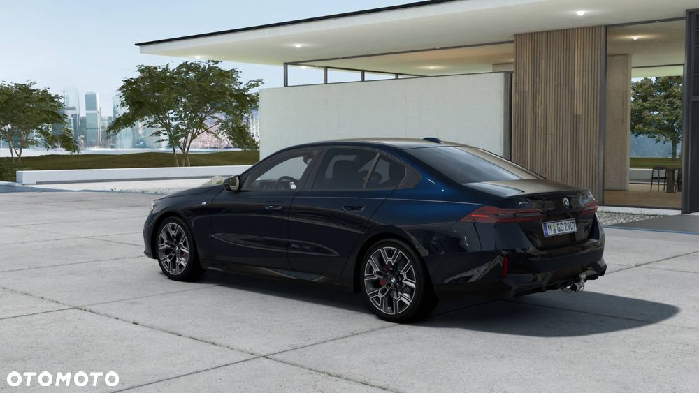 BMW Seria 5 520d xDrive - 3
