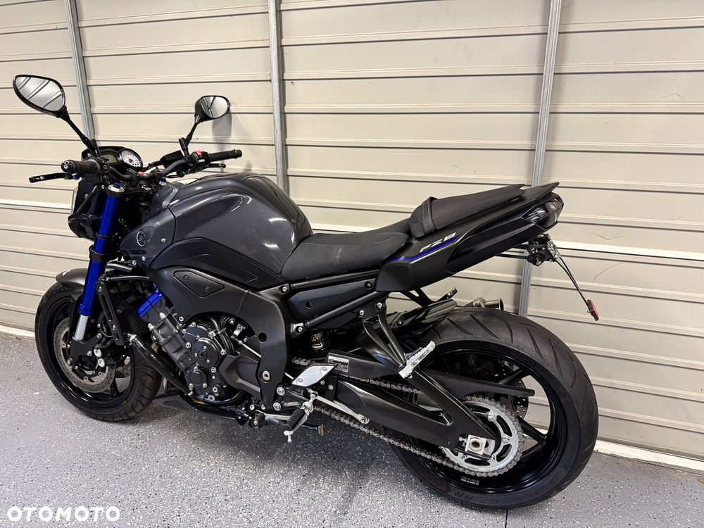 Yamaha FZ8 - 14