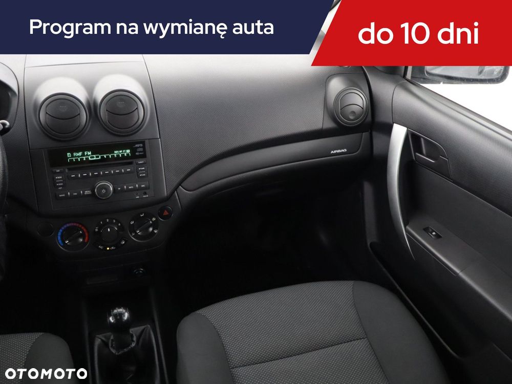Chevrolet Aveo - 10