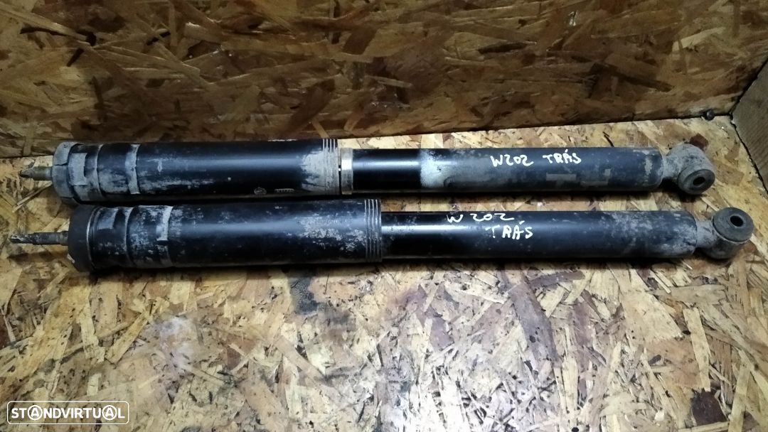 PAR DE AMORETECEDORES DE TRAS MERCEDES W202 C200 C220 - 1