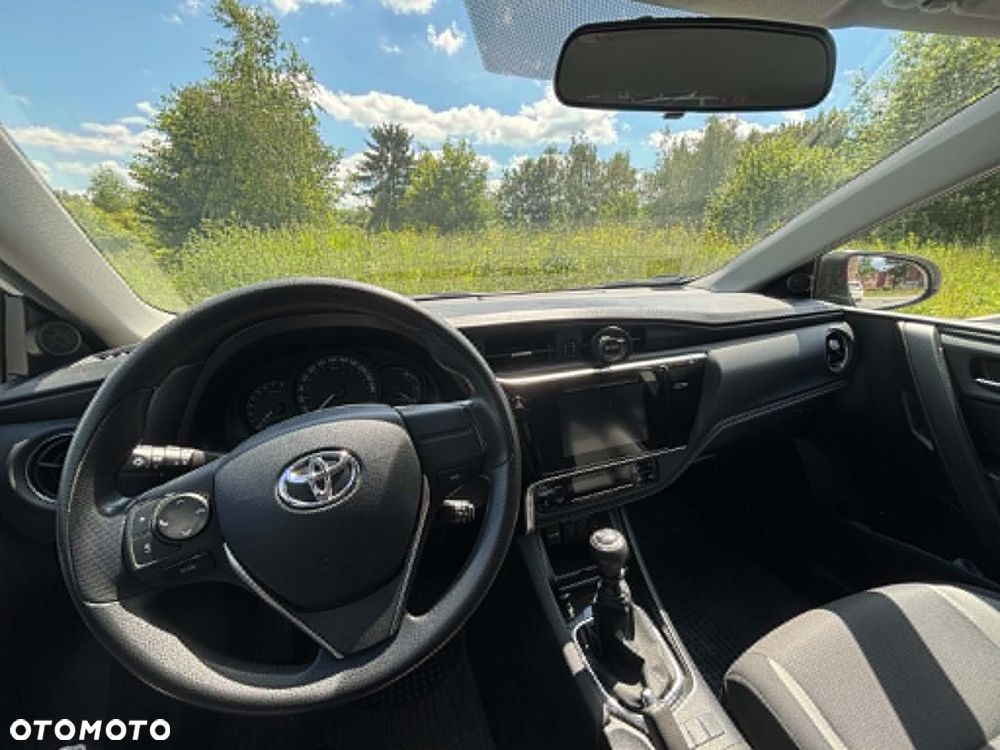 Toyota Auris 1.33 VVT-i Active - 7