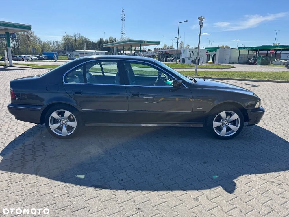 BMW Seria 5 - 8