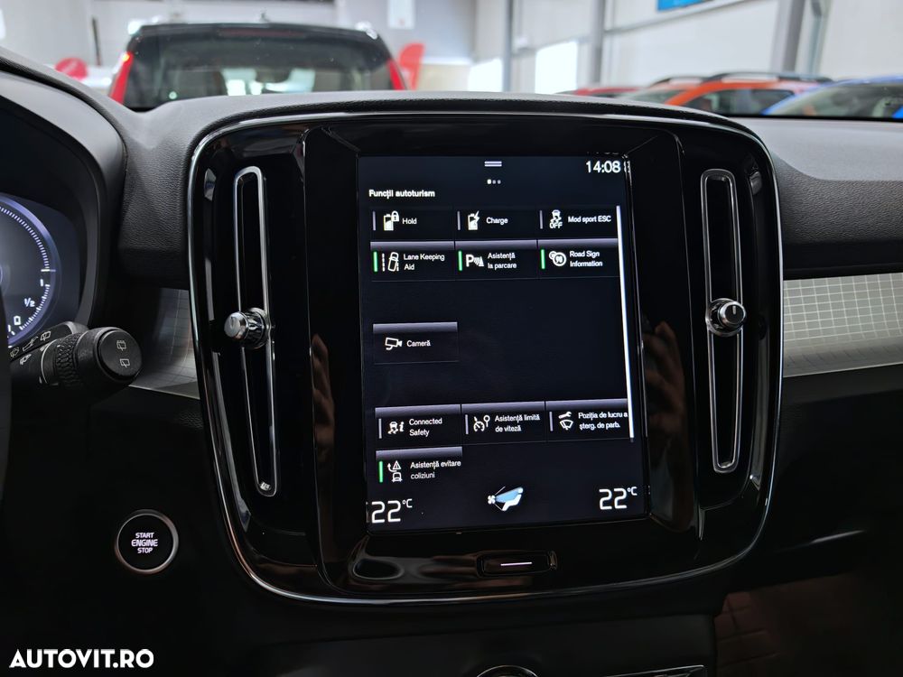 VOLVO XC40 2022 — imagine 23