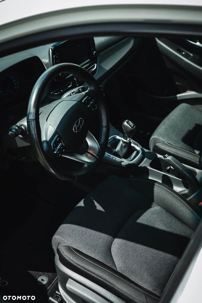 Hyundai i30 1.5 DPI Modern - 30