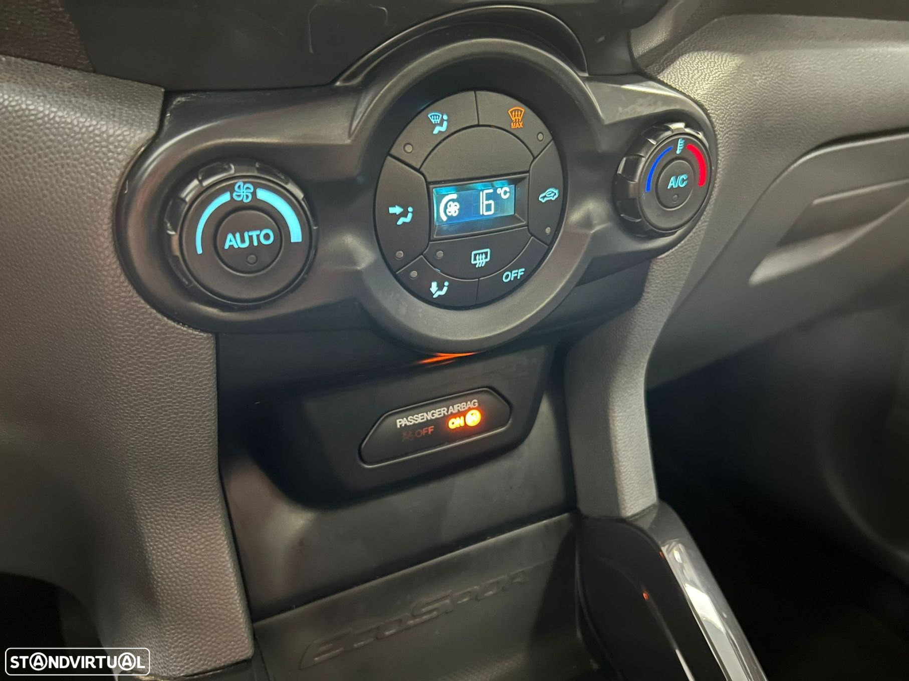 Ford EcoSport 1.0 EcoBoost Titanium - 13