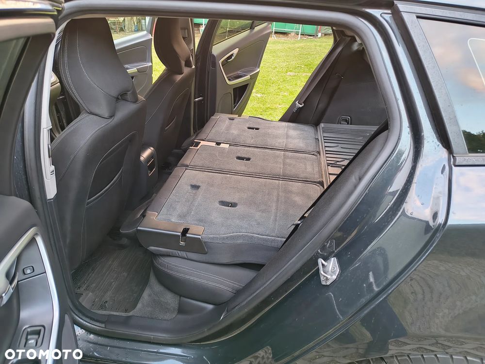 Volvo V60 D3 Geartronic Kinetic - 31