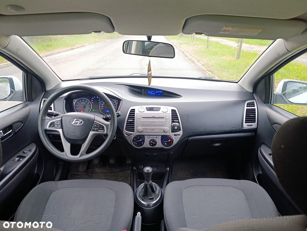 Hyundai i20 1.2 Comfort - 8