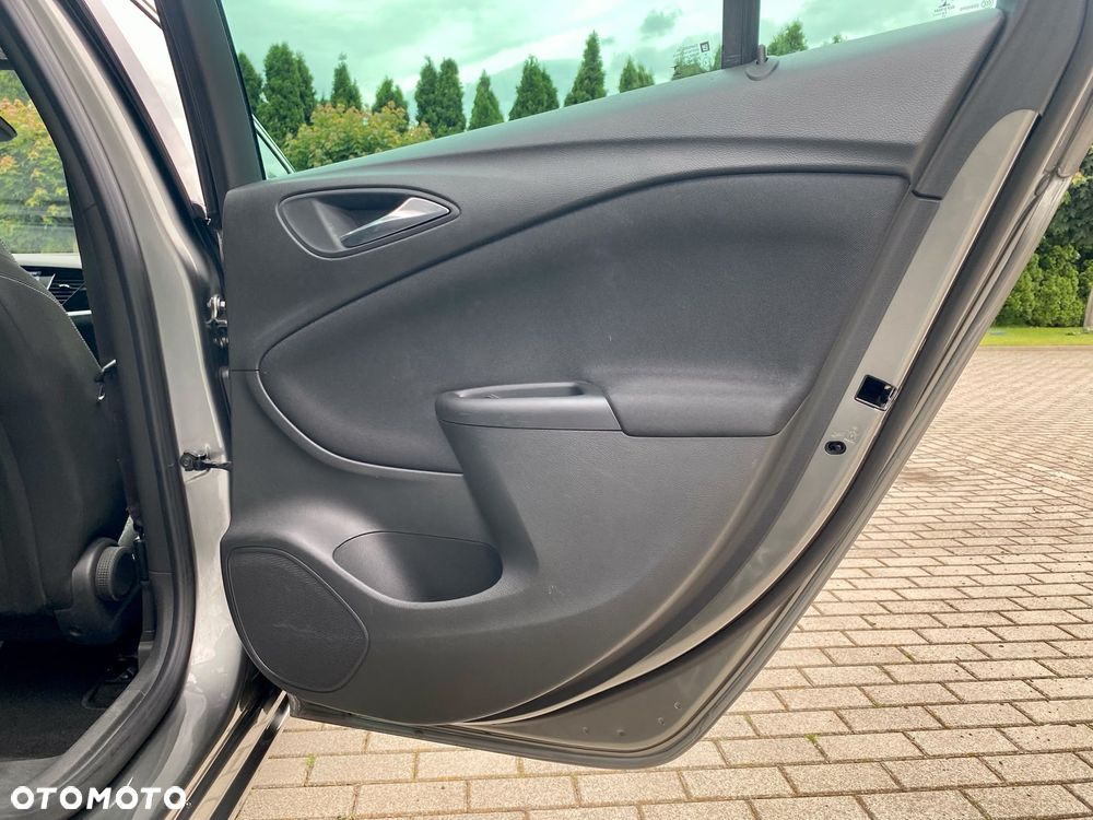Opel Astra 1.4 Turbo Edition - 19