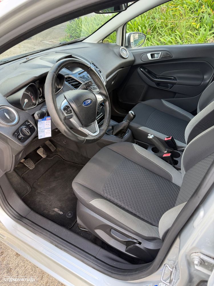 Ford Fiesta 1.0 EcoBoost S&S Titanium - 8