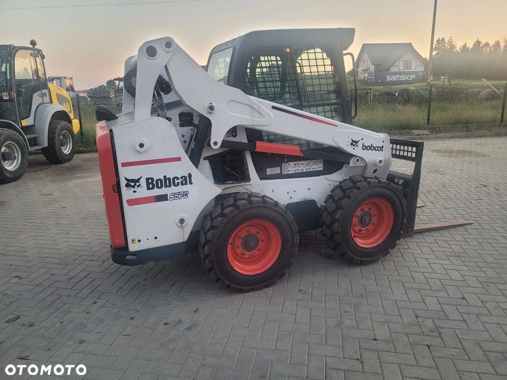 Bobcat S 570, S 530, S 550, S 590 - 2