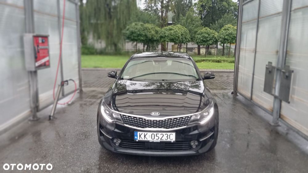 Kia Optima - 10