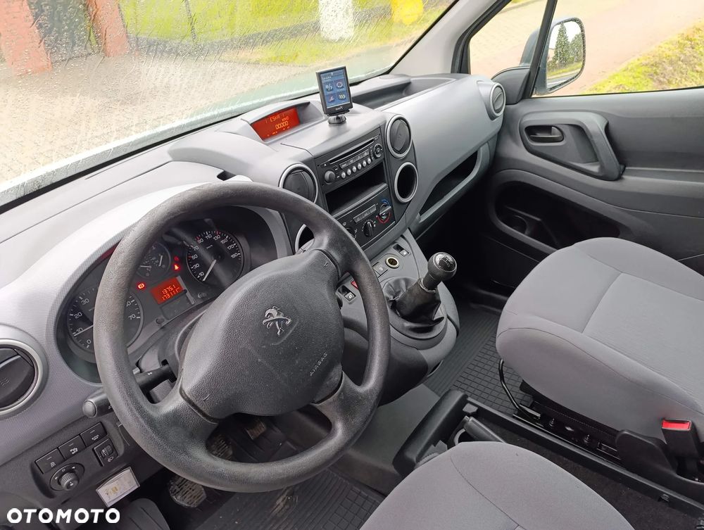 Peugeot Partner - 10
