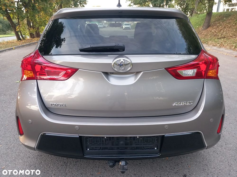 Toyota Auris 1.4 D-4D Premium Comfort - 5
