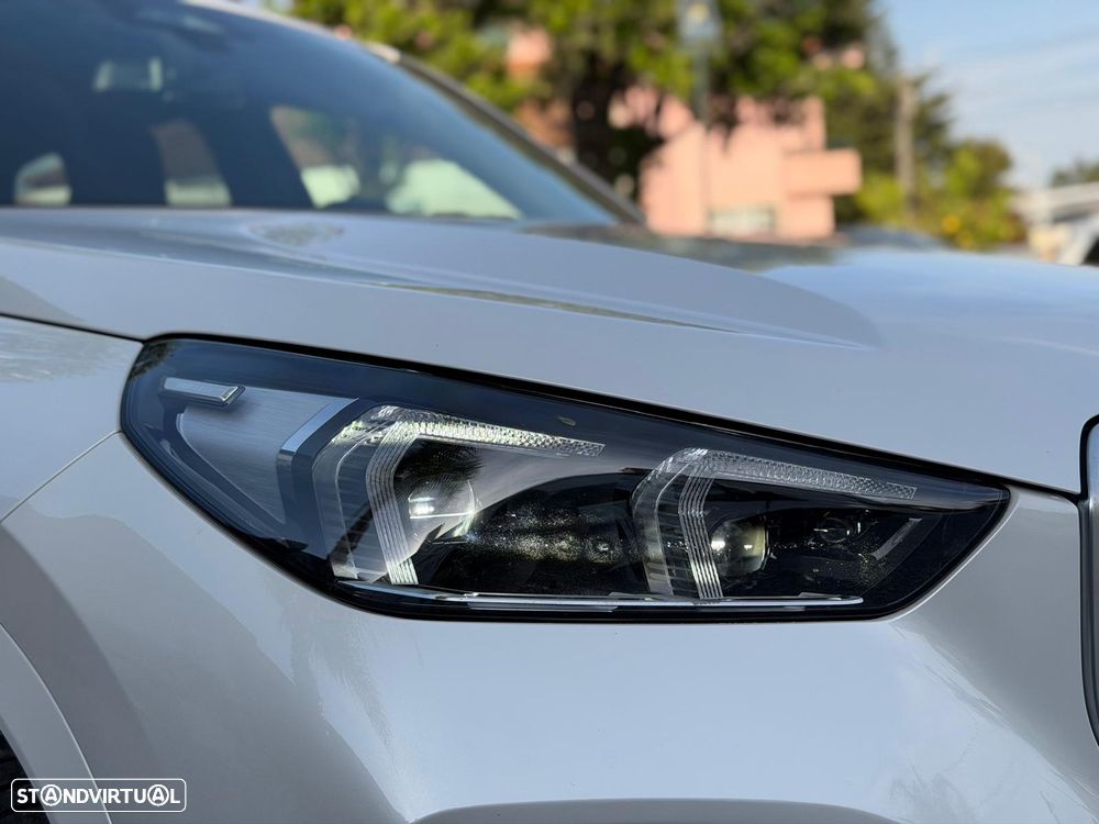 BMW iX1 xDrive30 M Sport Pack - 25