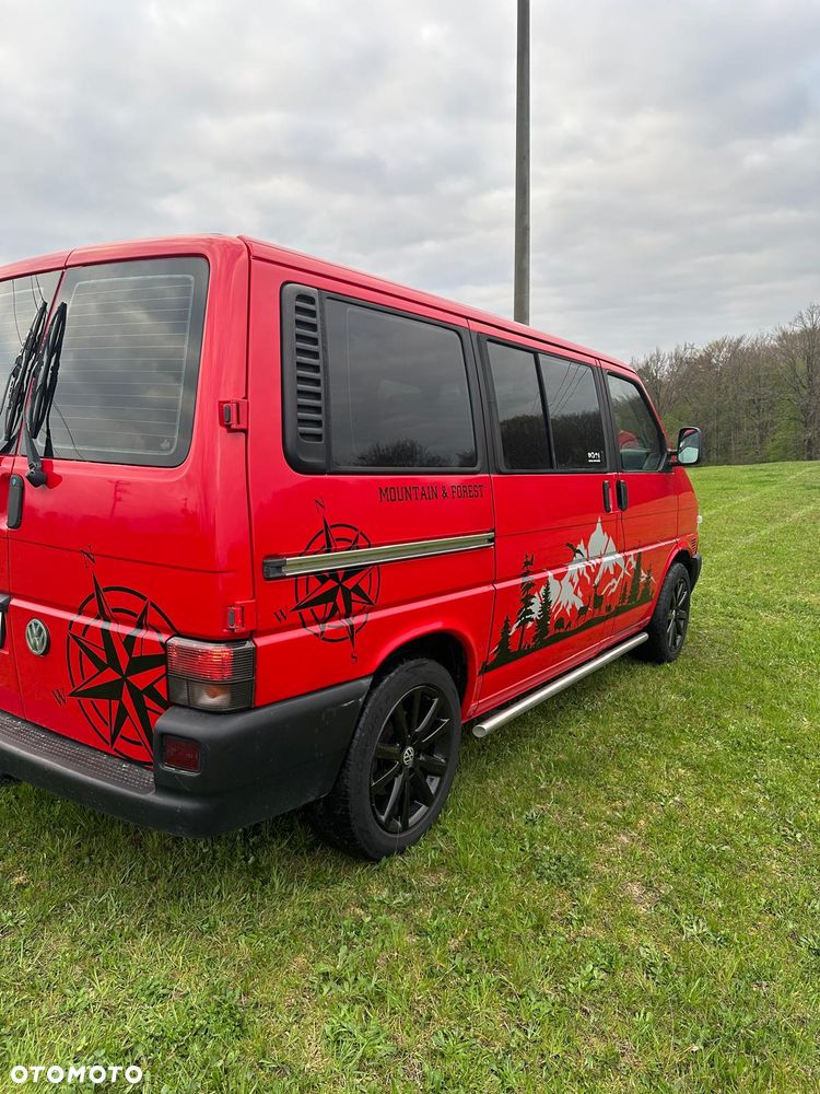 Volkswagen Caravelle - 5