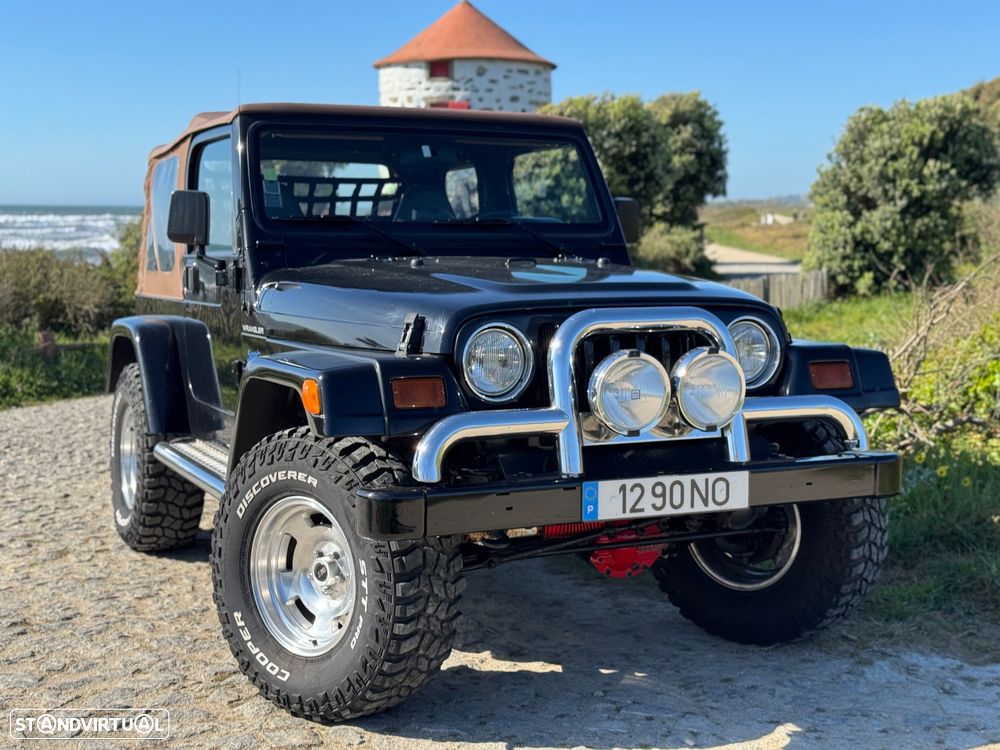 Jeep Wrangler 2.5 Sport Hard Top - 4