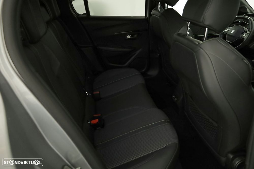 Peugeot 208 1.2 PureTech GT - 24