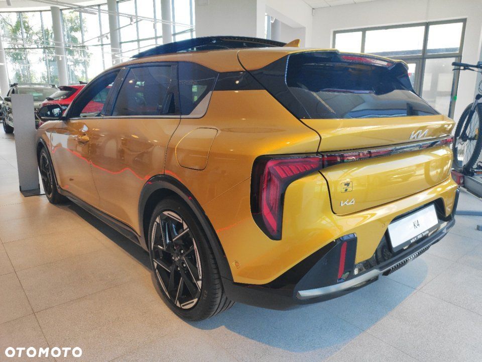 Kia K4 - 4