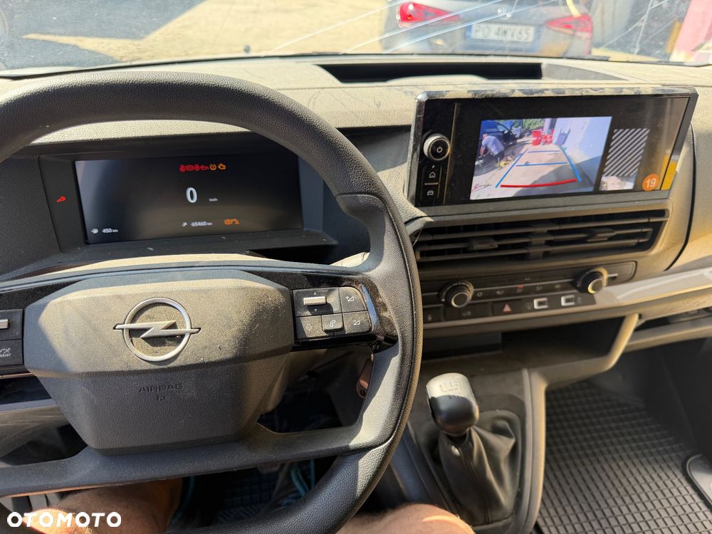 Opel Vivaro - 6