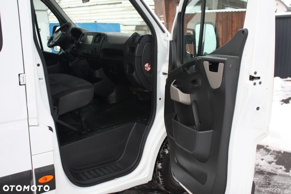 Opel Movano MAXI - 28