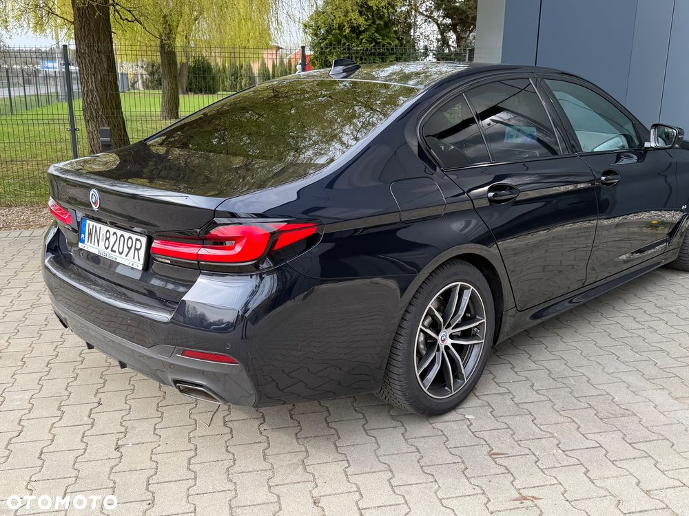BMW Seria 5 520d MHEV M Sport sport - 13