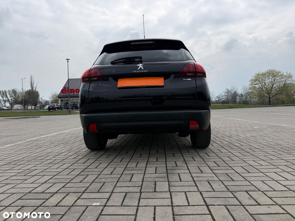 Peugeot 2008 PureTech 82 Style - 5