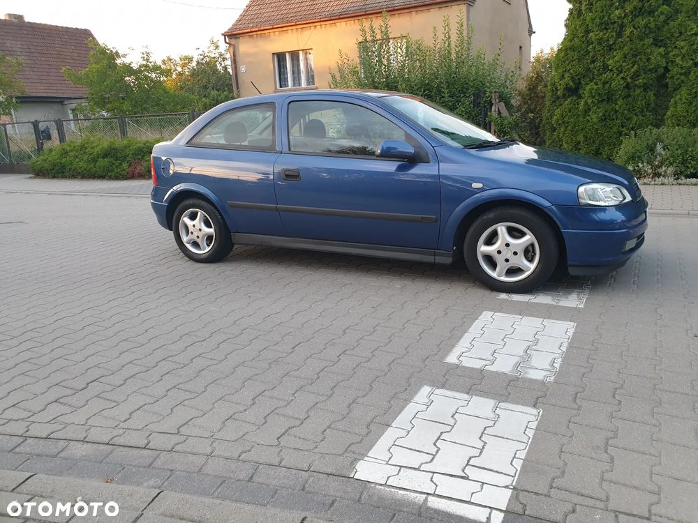 Opel Astra - 8